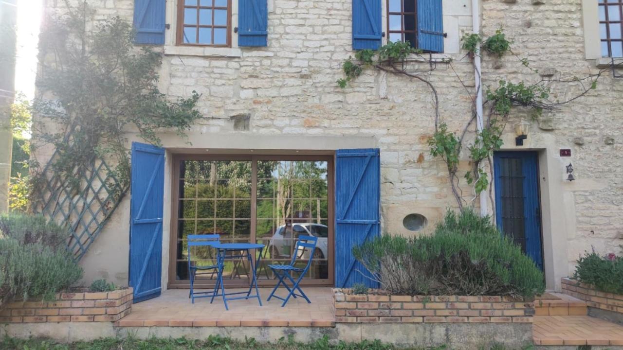 La Maison Bleue Villa Varzy Exterior photo